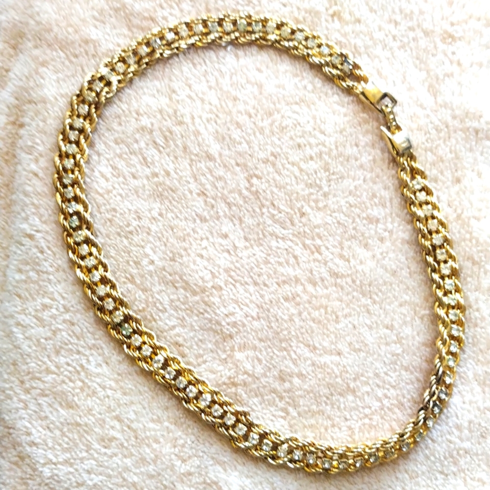 Vintage Gold tone Choker.